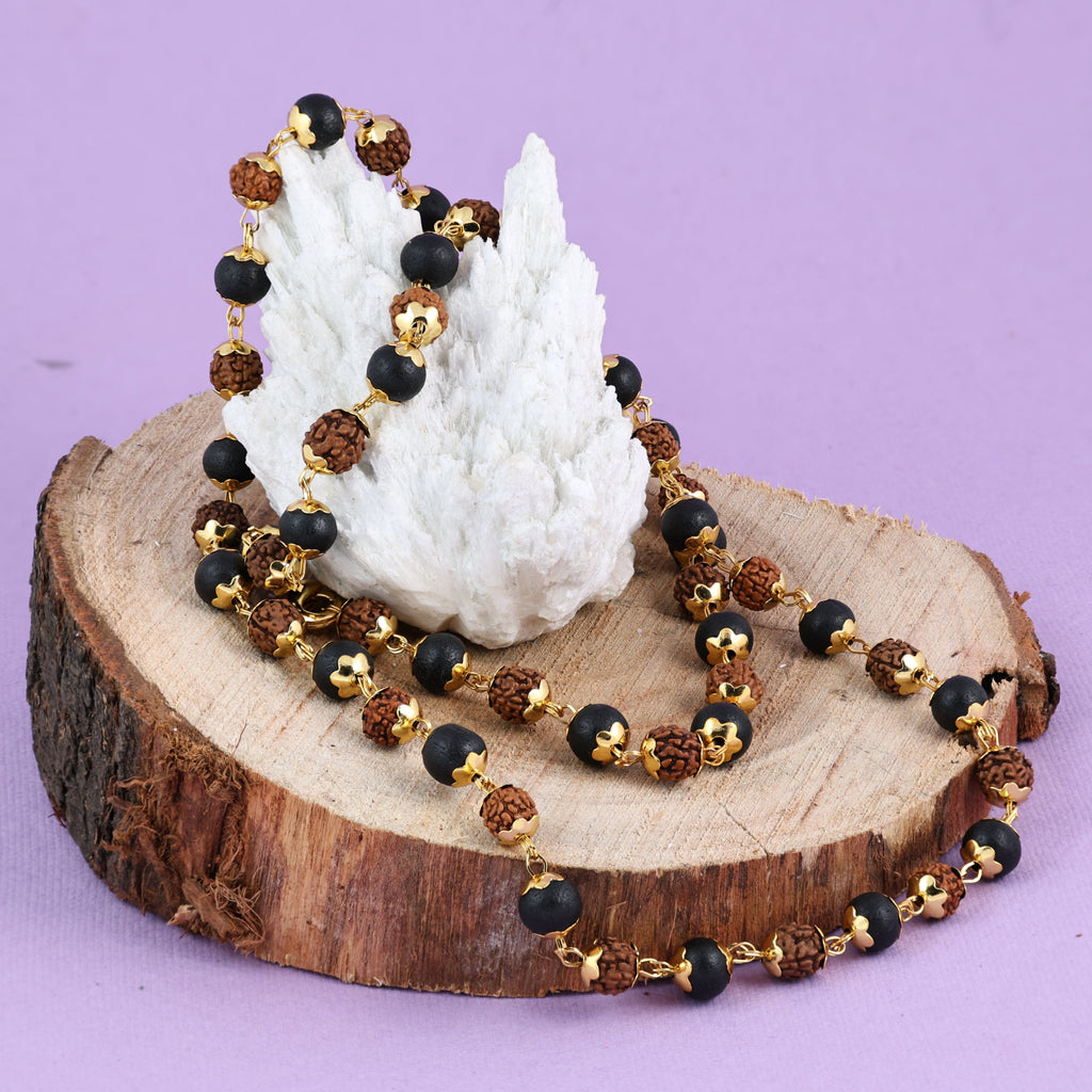 Natural Karungali (Ebony) & 5 Mukhi Rudraksha Bracelet